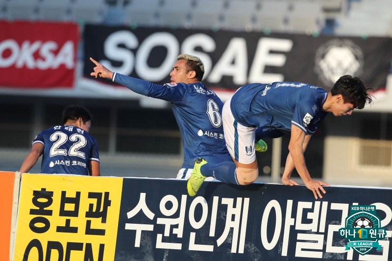 부천 준PO 이끈 닐손주니어, "브라질행 티켓 예매 안했다" 부천 준PO 이끈 닐손주니어, "브라질행 티켓 예매 안했다"